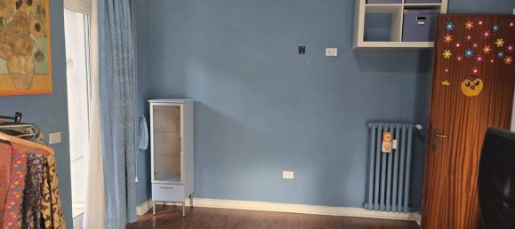 4-salle Appartement à Rome, Italy No. 27077 56