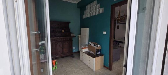 4-salle Appartement à Rome, Italy No. 27077 114
