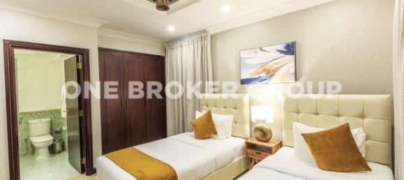 4 bedrooms Villa in Palm Jumeirah, UAE No. 915 6