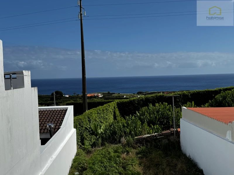 Casa de 3 dormitorios en Vila Franca do Campo, Portugal No. 302990