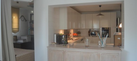 4 chambres Villa à Kalyvia Thorikou, Greece No. 6677 9