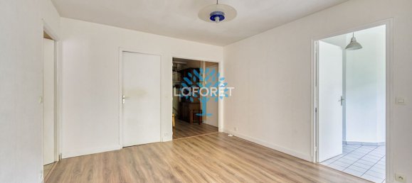 Apartamento de 1 dormitorio en Puteaux, France No. 164069 4