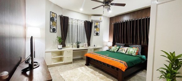 5 Schlafzimmer Cafe / Restaurant in Bang Lamung, Thailand, Nr. 1768 3