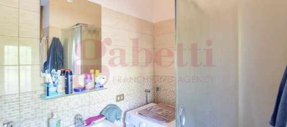 2 rooms Apartment in Mariano Comense, Italy No. 333669 13