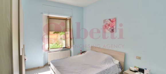 2 rooms Apartment in Mariano Comense, Italy No. 333669 15