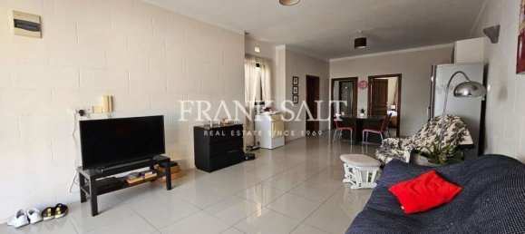 Ático de 2 dormitorios en Ghajnsielem, Malta No. 3032 8