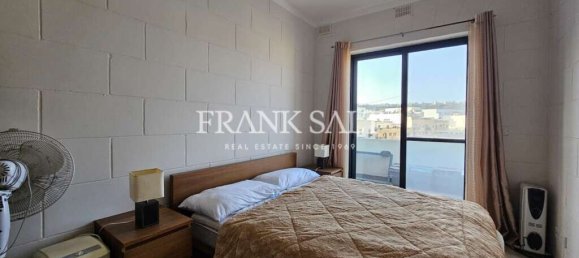 Ático de 2 dormitorios en Ghajnsielem, Malta No. 3032 2