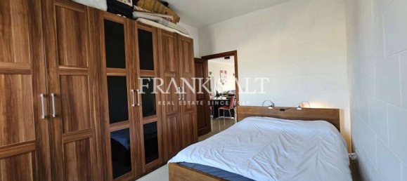 Ático de 2 dormitorios en Ghajnsielem, Malta No. 3032 3