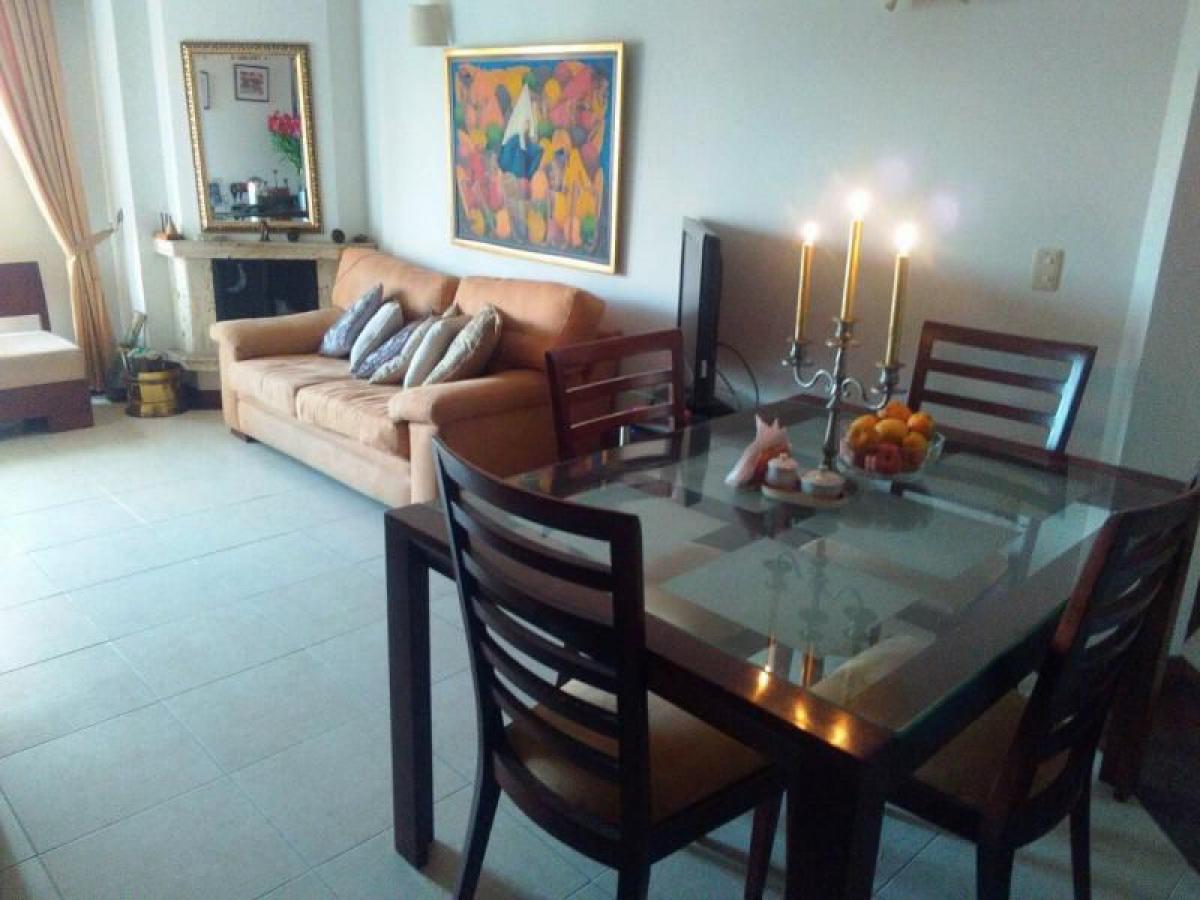 4 bedrooms House in Bogota, Colombia No. 10460