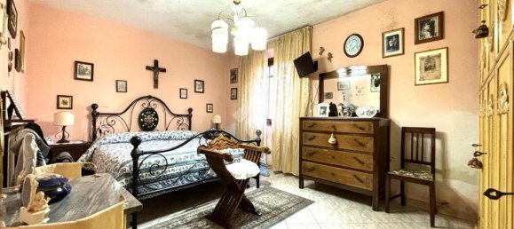 6 bedrooms House in Pistoia, Italy No. 79242 22