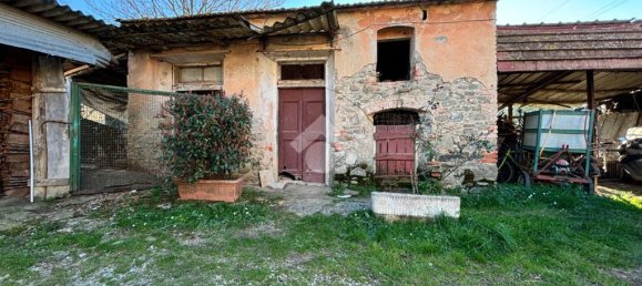 6 bedrooms House in Pistoia, Italy No. 79242 42