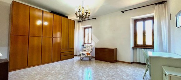 6 bedrooms House in Pistoia, Italy No. 79242 35