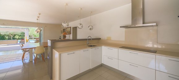 5 bedrooms Villa in Lecci, France No. 347629 9