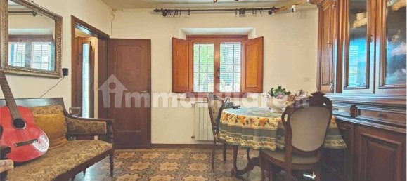 Casa de 4 dormitorios en Lucca, Italy No. 210947 24