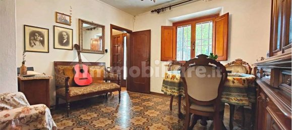 Casa de 4 dormitorios en Lucca, Italy No. 210947 23