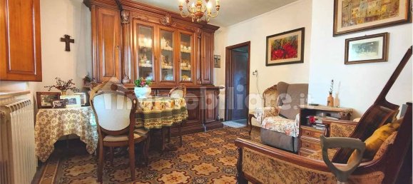 Casa de 4 dormitorios en Lucca, Italy No. 210947 25