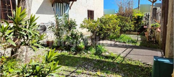 Casa de 4 dormitorios en Lucca, Italy No. 210947 17