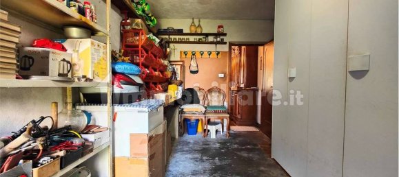 Casa de 4 dormitorios en Lucca, Italy No. 210947 16