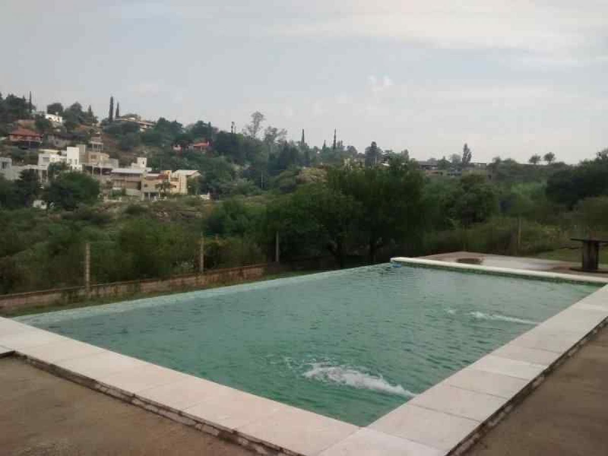 4 bedrooms House in Cordoba, Argentina No. 832