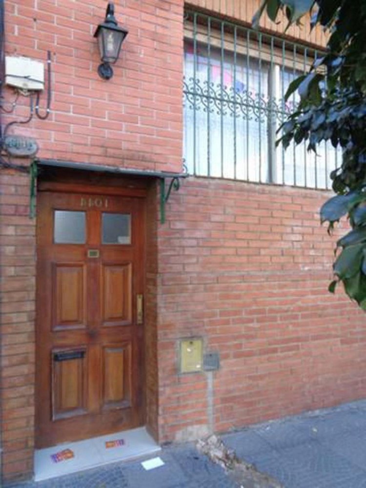 2 bedrooms House in Buenos Aires, Argentina No. 68965