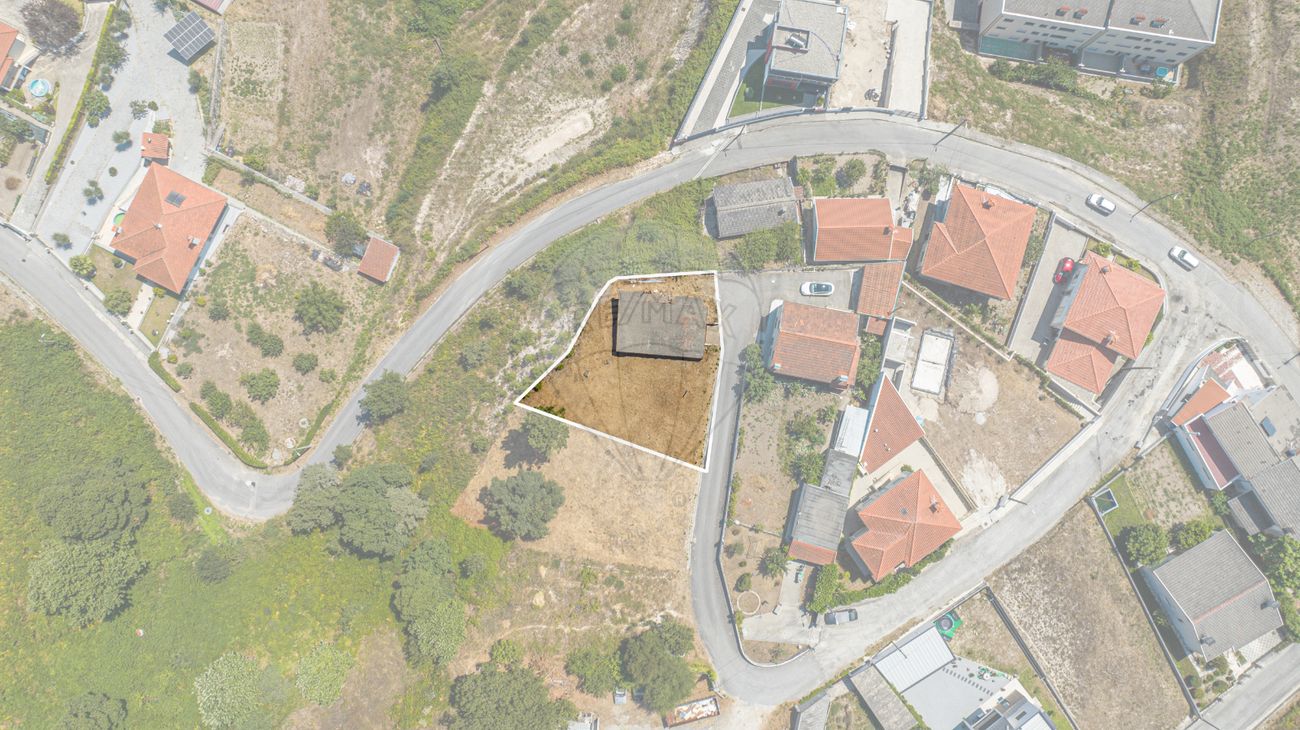 Grundstück in Celorico de Basto, Portugal 550m², Nr. 33951