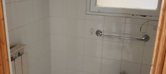 4 rooms Apartment in Florence, Italy No. 268668 9