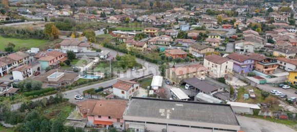Lagerhaus in Calcinato, Italy 1107m², Nr. 110007 26