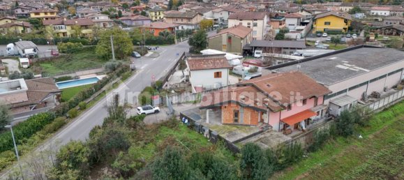 Lagerhaus in Calcinato, Italy 1107m², Nr. 110007 29