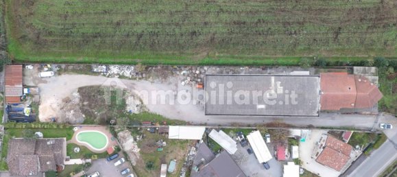 Lagerhaus in Calcinato, Italy 1107m², Nr. 110007 25