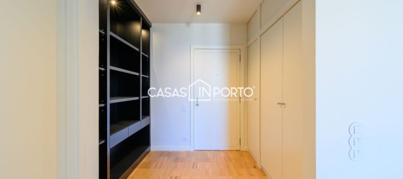 2 bedrooms Apartment in Porto, Portugal No. 39411 10