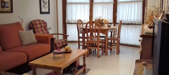 Apartamento de 1 dormitorio en Jaca, Spain No. 160023 2