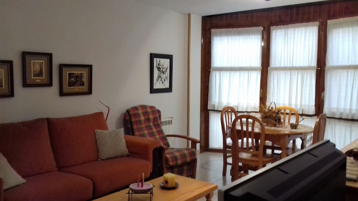 Apartamento de 1 dormitorio en Jaca, Spain No. 160023