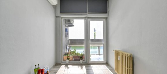 3 bedrooms Apartment in San Donato Milanese, Italy No. 361780 18