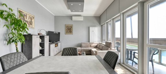 3 bedrooms Apartment in San Donato Milanese, Italy No. 361780 8