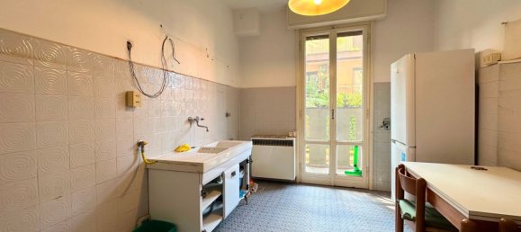 4 bedrooms Apartment in Bologna, Italy No. 321712 4