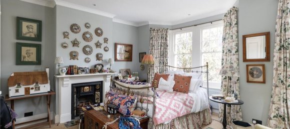 4 bedrooms House in London, United Kingdom No. 5206 8