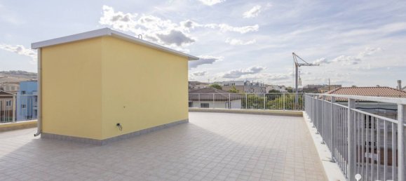 Apartamento T3 em Ancona, Italy N.º 370981 30