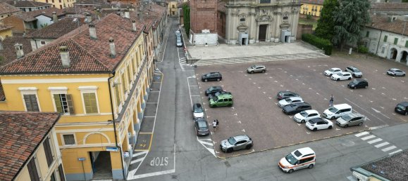 4 rooms Apartment in Casalbuttano ed Uniti, Italy No. 309424 5