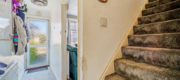 2 Schlafzimmer Haus in Feltham, United Kingdom, Nr. 9811 6