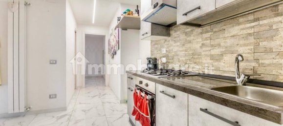 1 bedroom Apartment in Rome, Italy No. 333576 10