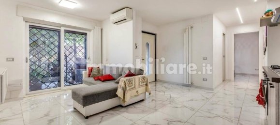 1 bedroom Apartment in Rome, Italy No. 333576 11