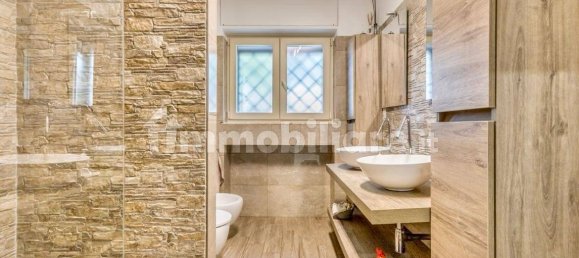 1 bedroom Apartment in Rome, Italy No. 333576 16