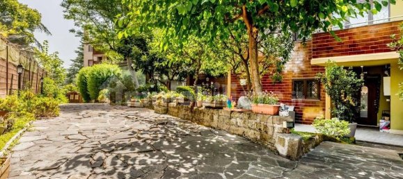 1 bedroom Apartment in Rome, Italy No. 333576 2