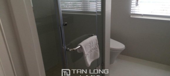 4 bedrooms Villa in Long Bien, Vietnam No. 1192 8