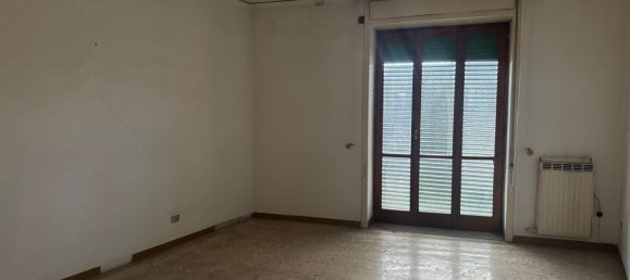 Квартира с 3 спальнями в Нола, Италия № 347453 6