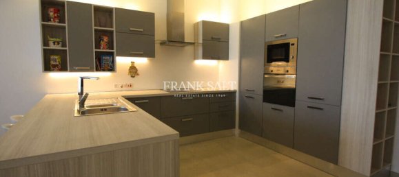 3 غرف نوم طابقين في Saint Paul's Bay, Malta رقم 7847 2