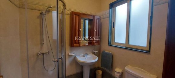 2 bedrooms Penthouse in Nadur, Malta No. 5825 15