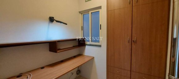 2 bedrooms Penthouse in Nadur, Malta No. 5825 12