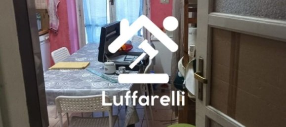 5 rooms Apartment in Turin, Italy No. 50615 2