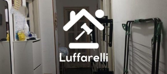 5 rooms Apartment in Turin, Italy No. 50615 5